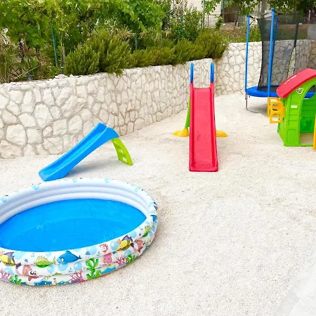 Enjoy شقة *