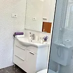 Apartment Enjoy Trogir